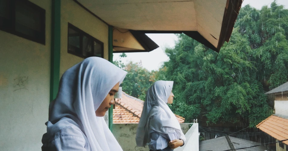 Complete Guide to Haji Ali Dargah, Mumbai: History, Timings & Travel Tips